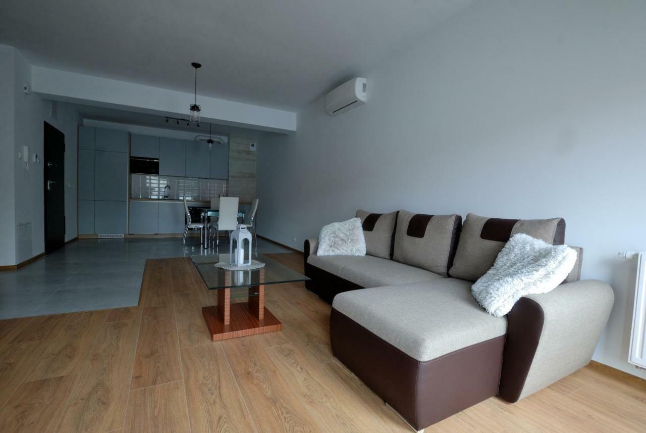 Apartamenty Pod Wieza Przemysl Bagian luar foto